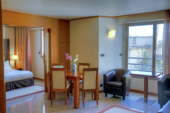 The same dining area with the treatment applied.