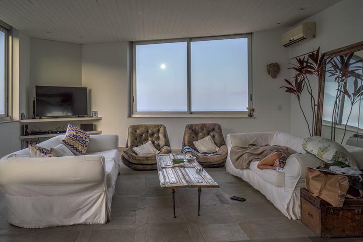 The same living room with the treatment applied.